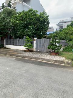 Bán đất mặt tiền đường 8, Phước Long B (KDC Gia Hòa, đối diện công viên) – 200m², không gian thoáng